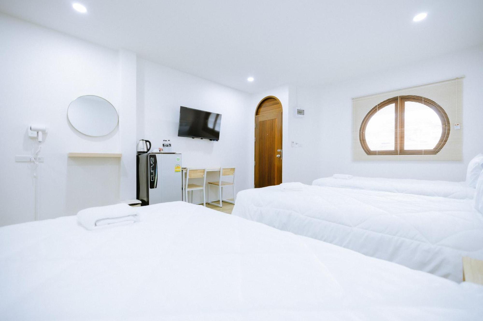 Peeranon Resort Nakhon Nayok Exteriör bild